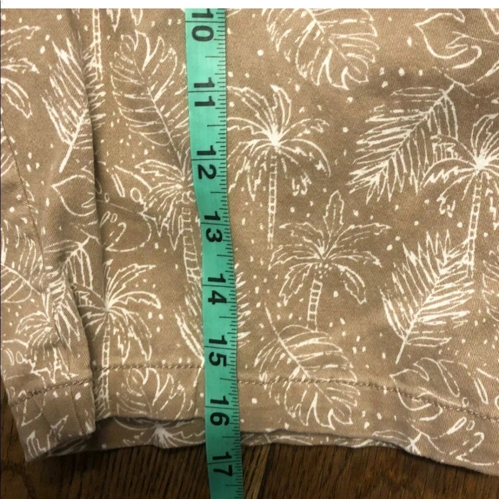 - Slate & Stone Tropical Shorts - Picture 4 of 5